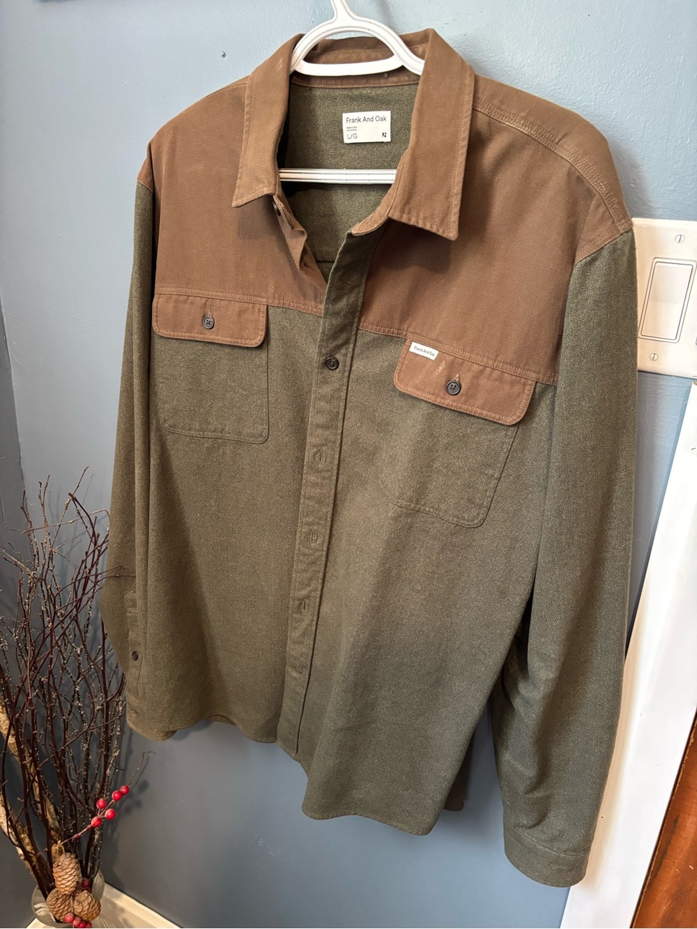 Frank & Oak Two-Tone Olive and Brown Lightweight Shirt Jacket